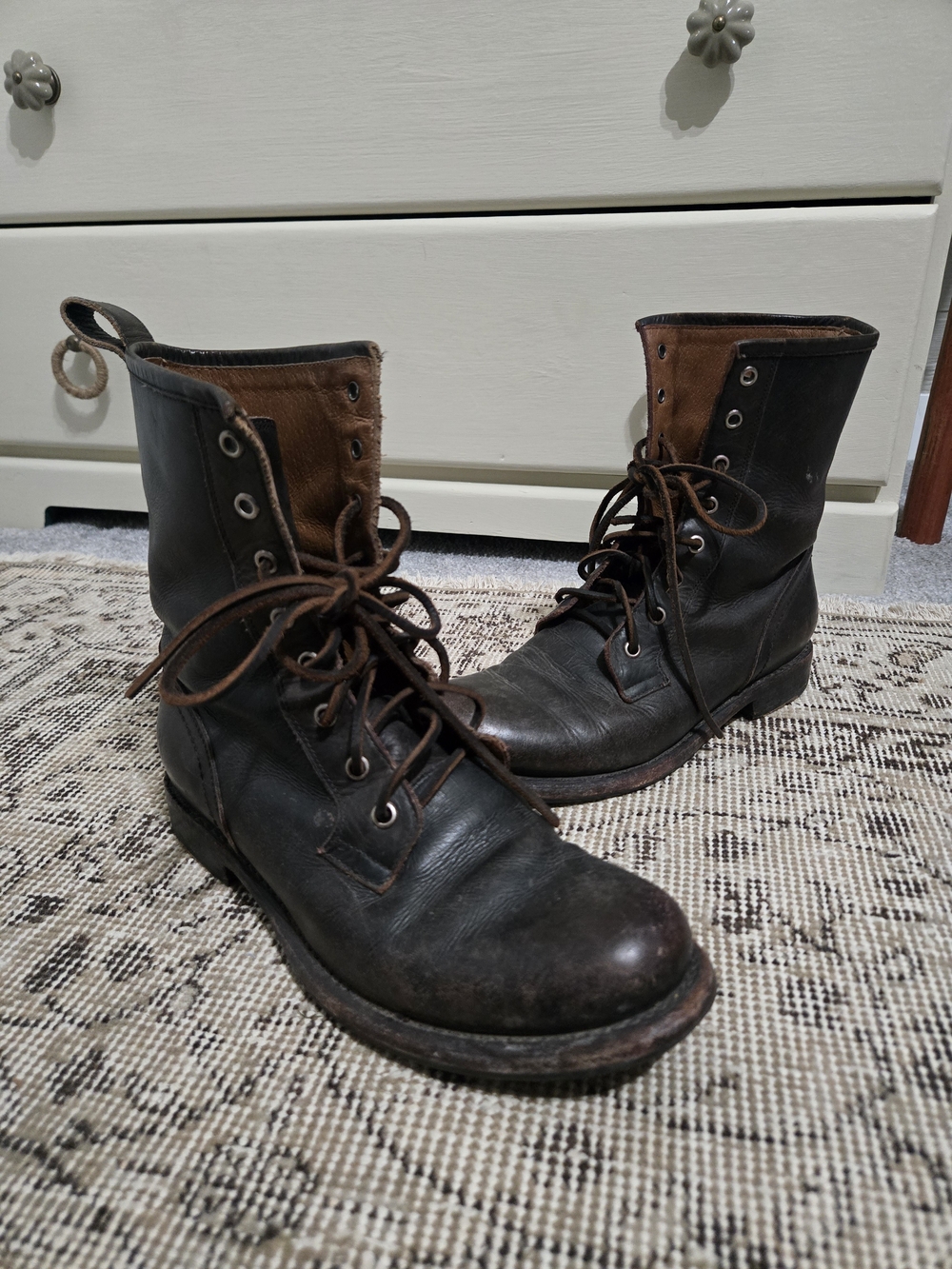 Frye Veronica Combat 100% Leather Lace-Up Boots